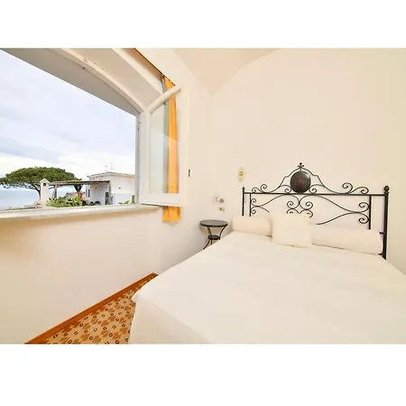 80075 Forio (Isola d'Ischia)